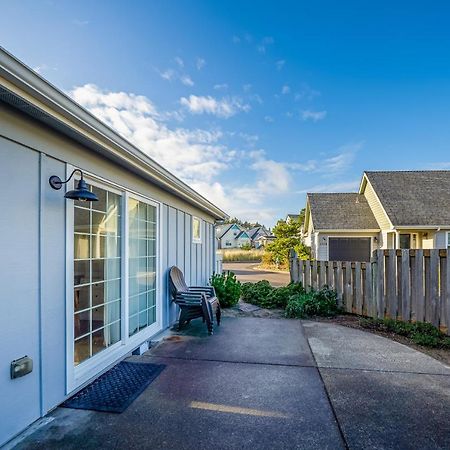 The Surfbird Villa Pacific City Exterior photo