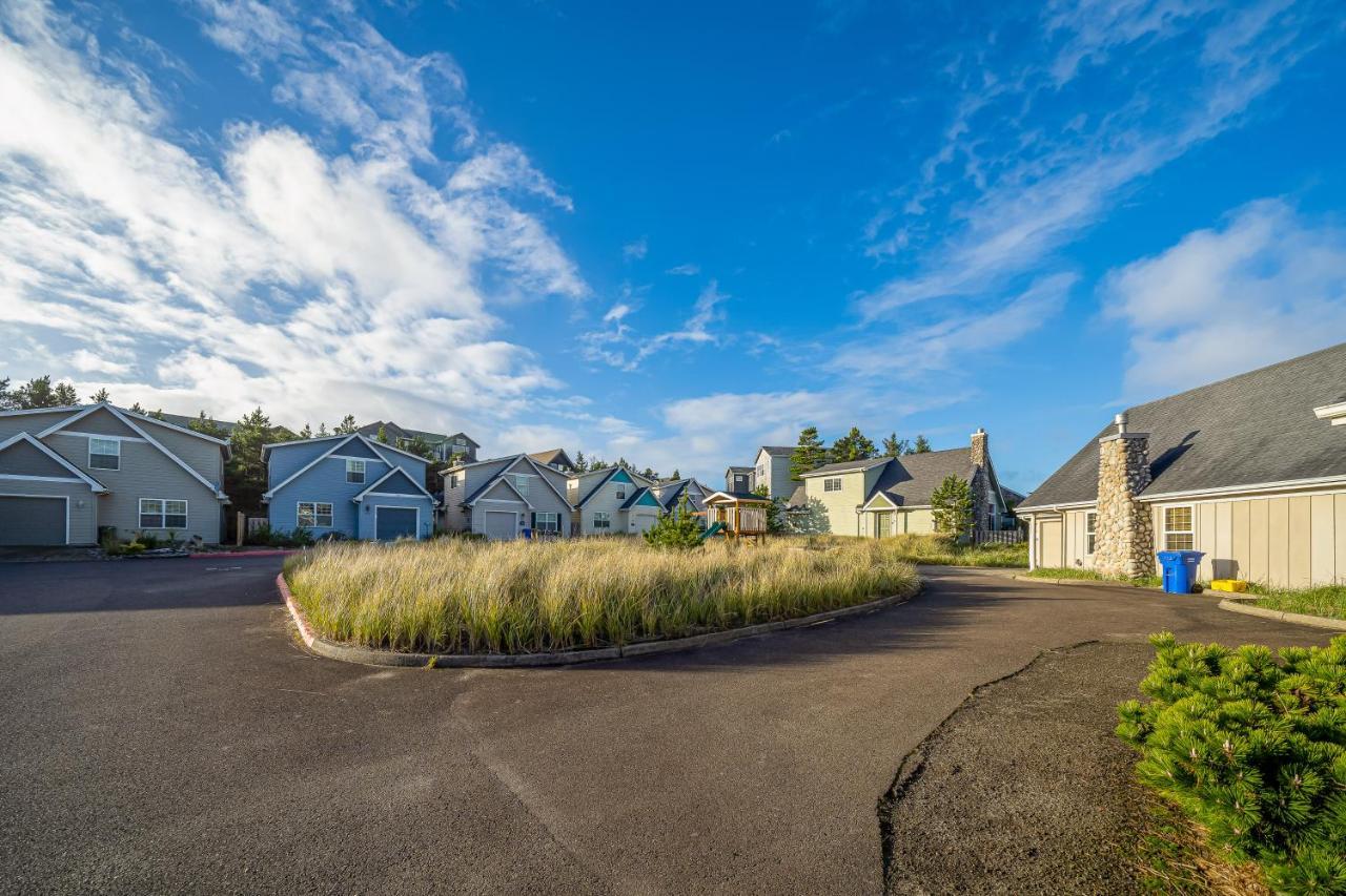 The Surfbird Villa Pacific City Exterior photo
