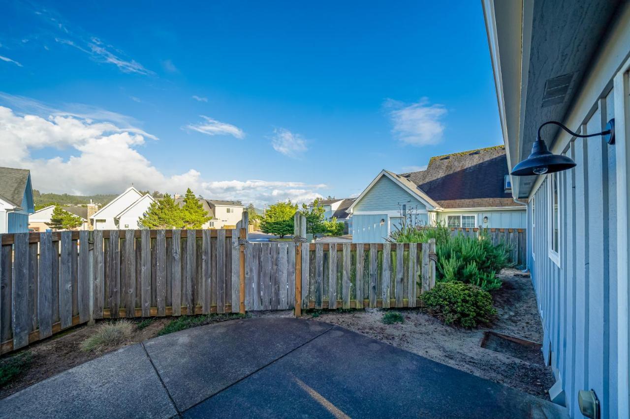 The Surfbird Villa Pacific City Exterior photo